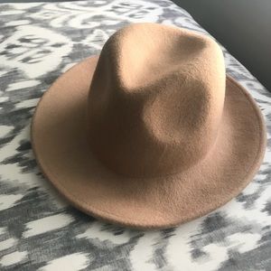 NWOT Tan Wool Fedora Hat